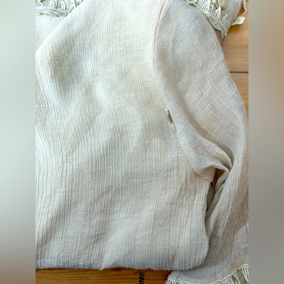 Elegant Cream Lace Trim Women's Dress Size Small - Picture 10 of 11